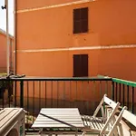 La Casa Dei Poeti Μοντερόσο αλ Μάρε