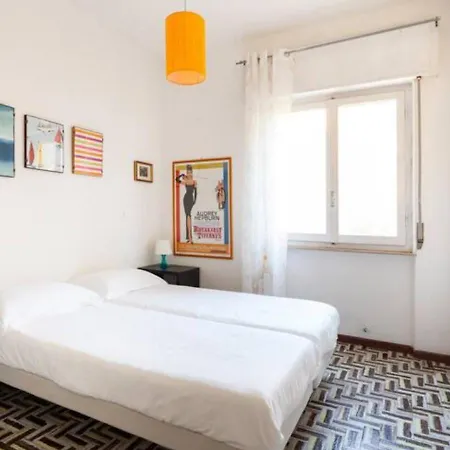 La Casa Dei Poeti Apartamento *
